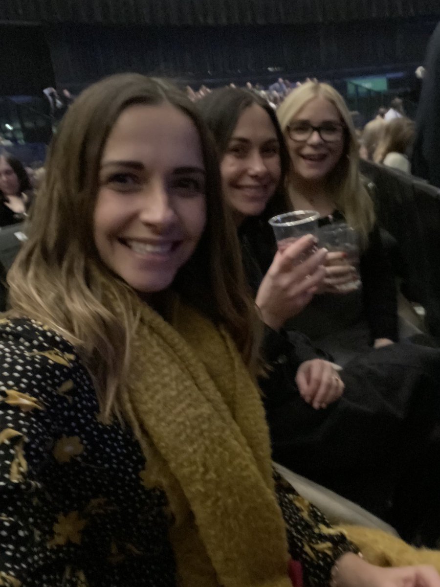 Emma Cairns tweet media