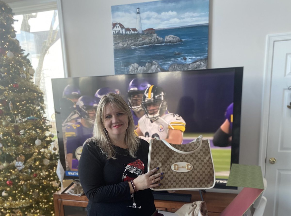 mosmith11345's tweet photo. D5 Xmas gift for the boss! we appreciate you, boss. @jennlynnglenn1  @haroldmorse18 https://t.co/Lj17QXAE2g