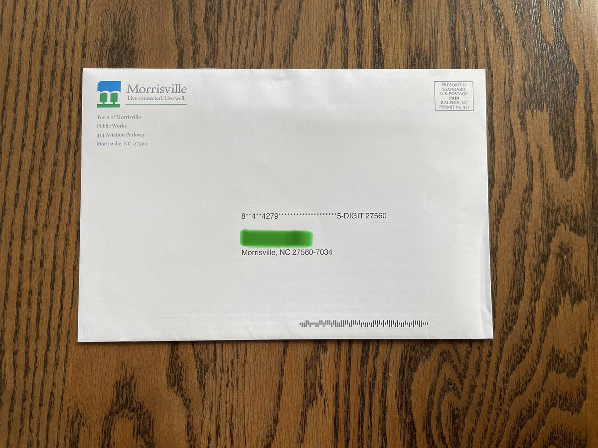 MSVMayorTJ's tweet image. Important information in today’s mail. @Morrisville_NC sustainability information about recycling and a magnet listing what is and what is not recyclable. Put it up today and #RecycleRight. #LiveConnectedLiveWell #RefuseReduceReuseRECYCLE ♻️🌎