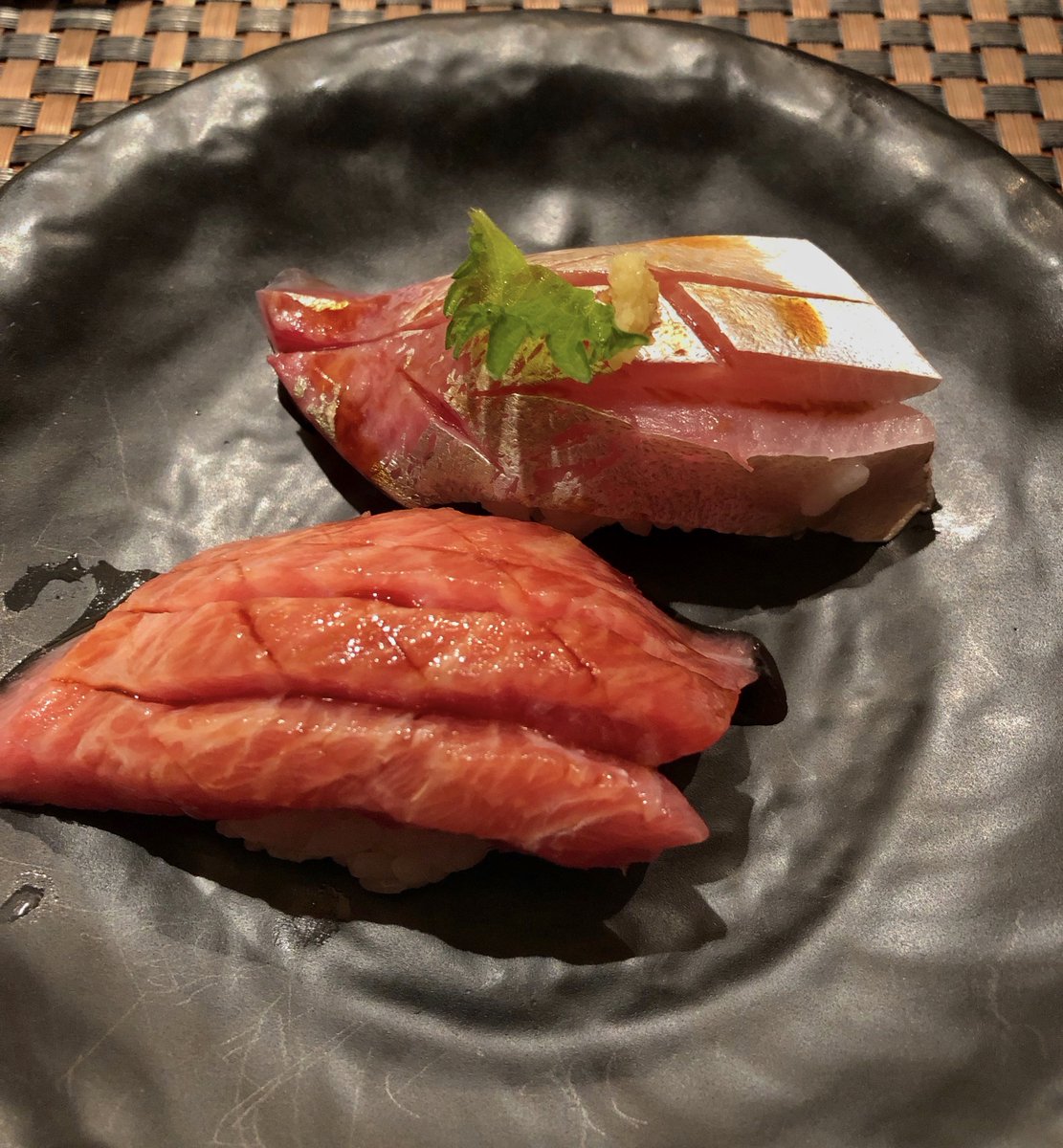 SushiDenDenver's tweet photo. Did you know? When your sushi chef drizzles a special sauce on your sushi, you don’t need to dip it in soy sauce too. #SushiTips from @SushiDenDenver https://t.co/f3bqKUulJw #sushi #SushiDenDenver #HowToEatSushi https://t.co/3a5krVDGqY