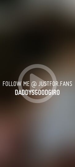 A new superfan is enjoying what I've been posting. Here's a sneak peek. See the full version at: https://t<a href="/tag/newprofilepic"class="tags"><span>#newprofilepic</span></a>