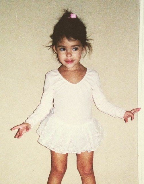 userofbeer's tweet photo. ⓘ this user believes we should protect madison beer in all costs https://t.co/d2oZRmwRbn
