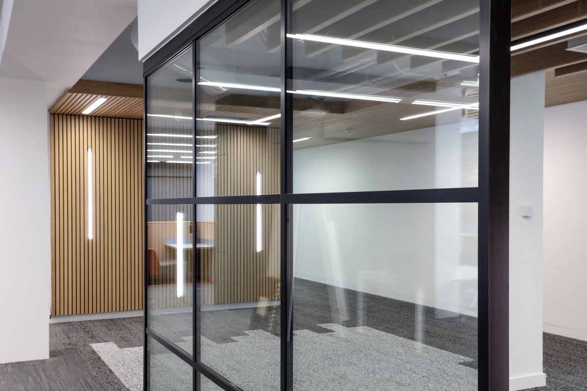 cube7interiors's tweet photo. 🗣"I cannot recommend Cube7 Interiors highly enough, they managed the project to perfection and the fitters have done a fantastic job. Such amazing quality and a very quick turn around from the day I ordered. https://t.co/0oaSAyjGw3