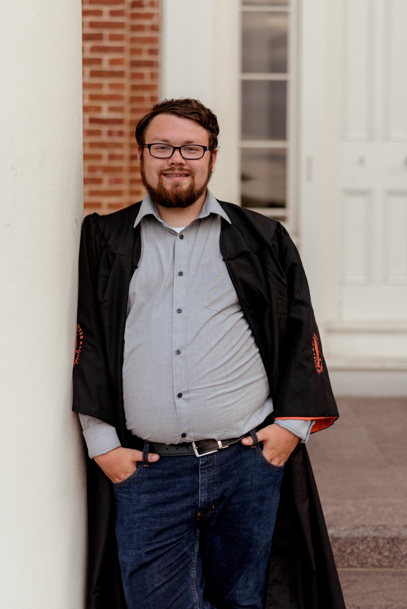 JordanSmithPXP's tweet photo. Major: Mass Communication - Multiplatform Journalism ✅
Minor: Sports Media ✅
Graduation: Tomorrow afternoon 

📸: @snapsbyleila https://t.co/NJ9diCBZ7d