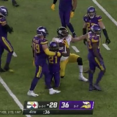SomeonesAnIdiot's tweet photo. #NewProfilePic https://t.co/CuanRnxV2Z