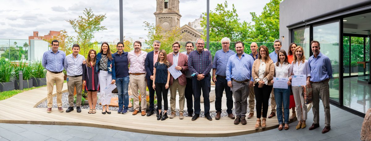 ucubusiness's tweet photo. El programa #GrowToLead 🔝 tuvo su cierre esta semana. 💪La gran aventura de poner en marcha este programa termina en éxito ¡Felicitaciones! 🥂 https://t.co/GyZwxeEwyf