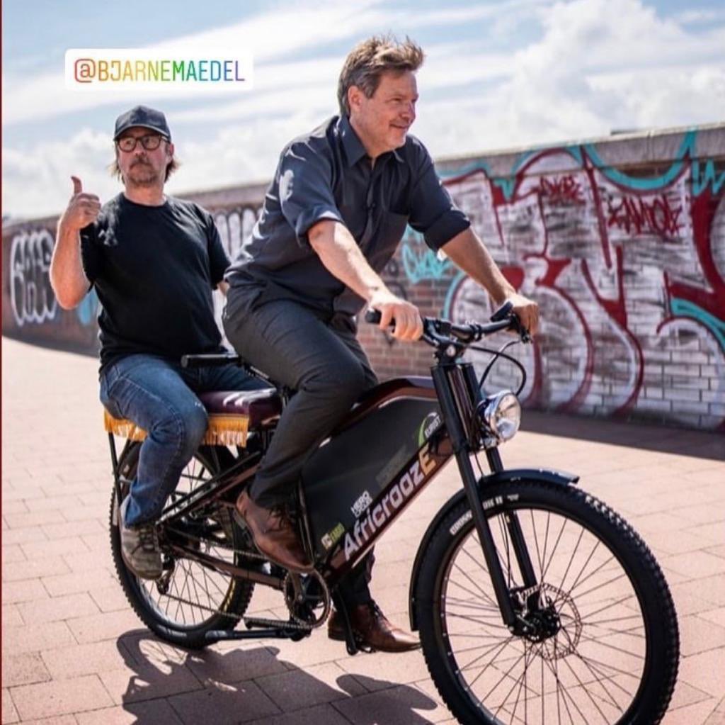 Pankaj M Munjal tweet media