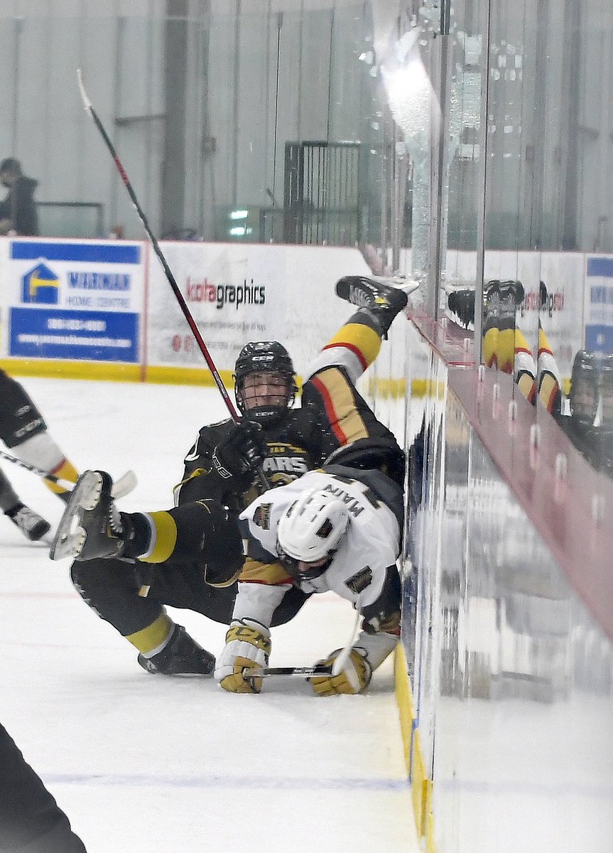 jmain71's tweet photo. Here’s what caused the delay in the @AAAWarman game last weekend on Saturday night. Pierson took a hit and his foot went through the glass. #bouncedbackup #brushitoff Photos by Wayne from Essence Of Sask https://t.co/Bo5HiUZ589