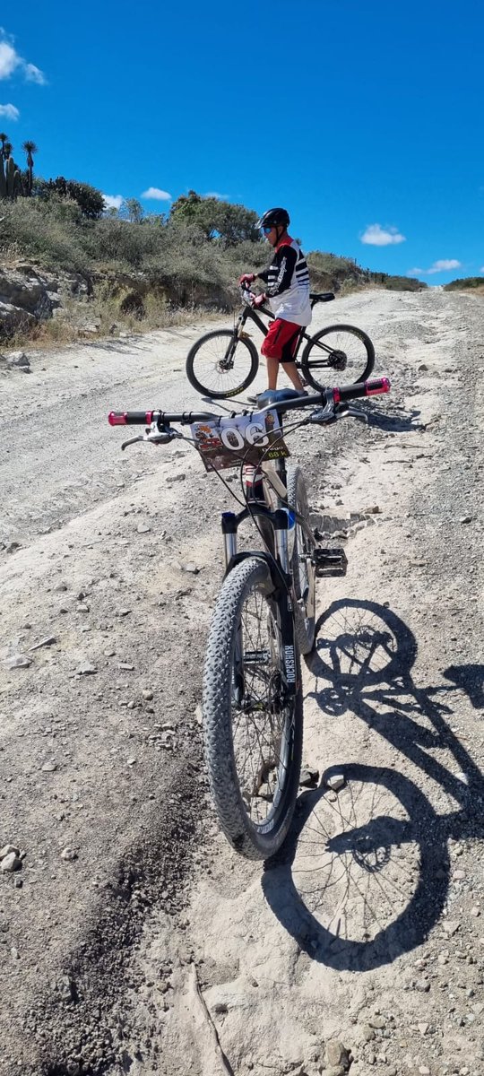 La vida jamás será justa, sin embargo eso es el impulso que necesitas para vivirla como a tí te guste!! Saludos familia!! #LaBiciBurra #BiciAmigable