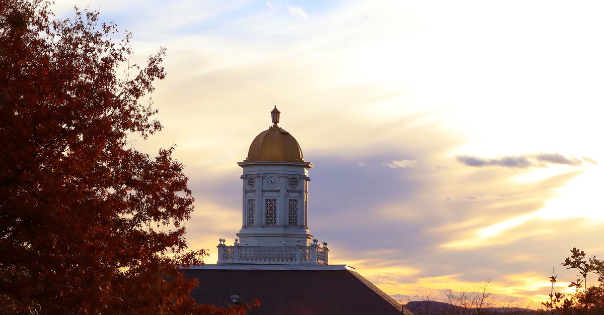 BloomsburgU's tweet image. Congrats to our top honor grads for Fall 2021 — Jessica Kole, accounting; Jessica Brenfleck, early childhood education; Kylee Younger, history and secondary education; and Madison Moody, biology! 👏🎓🐾➡ bit.ly/3DGuxtp #HuskyPride #BUClass2021 #BloomOnward #graduation
