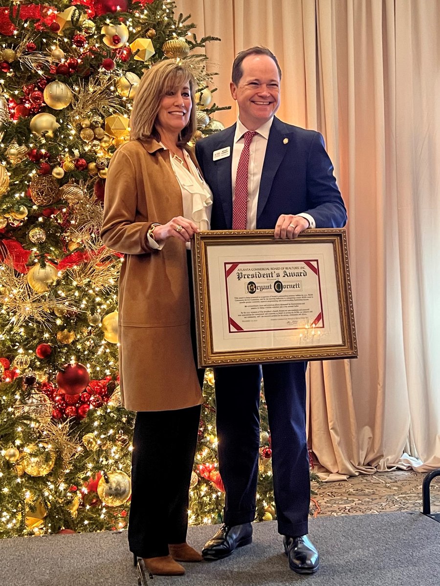 dtspade's tweet photo. #PeopleCount

Congratulations to our President @bryantsior on receiving the @atlcbr President's Award. Amazing leadership - well deserved! https://t.co/iXhSqNLDja
