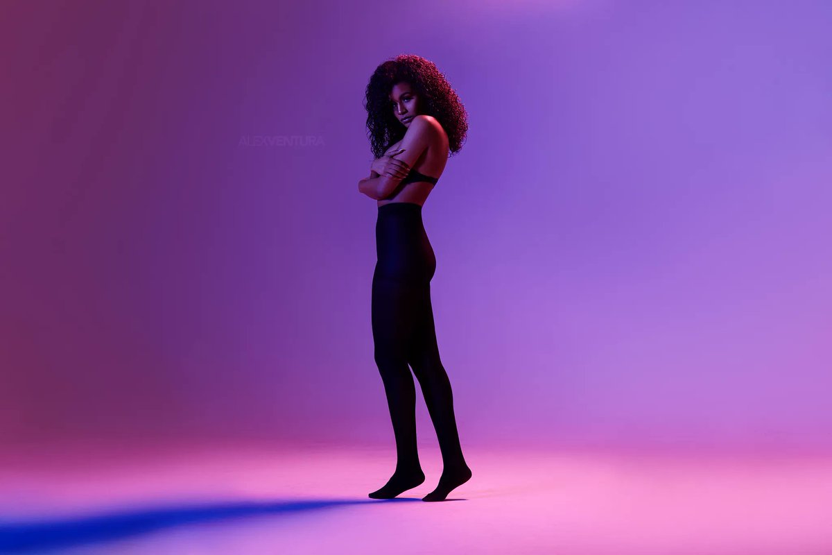 valexv84's tweet image. Do you prefer portrait or horizontal framed shots? 
Published in @Fienfh November 2021⠀
Model: @cici_bl00m⠀⠀⠀
Edited with @nbpretouchtools⠀⠀⠀
Location: @alteredvisionsstudio⠀⠀
#paulcbuff #nbpretouchtools #houstonphotographer #studiogels #fienfh #coloredlighting