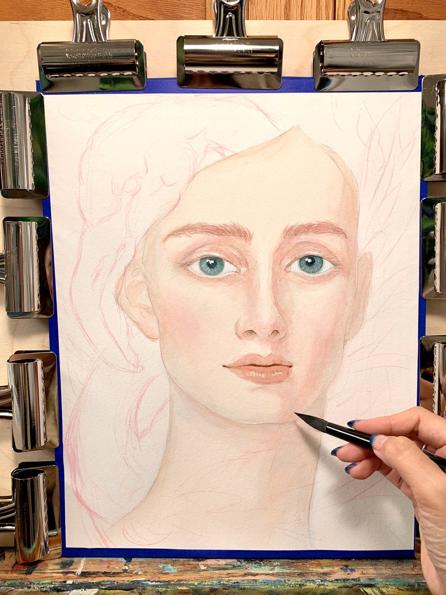 OurBeautifulArt's tweet photo. Working on my new painting. My table, such a mass🤪 https://t.co/WtBcqQHBT8