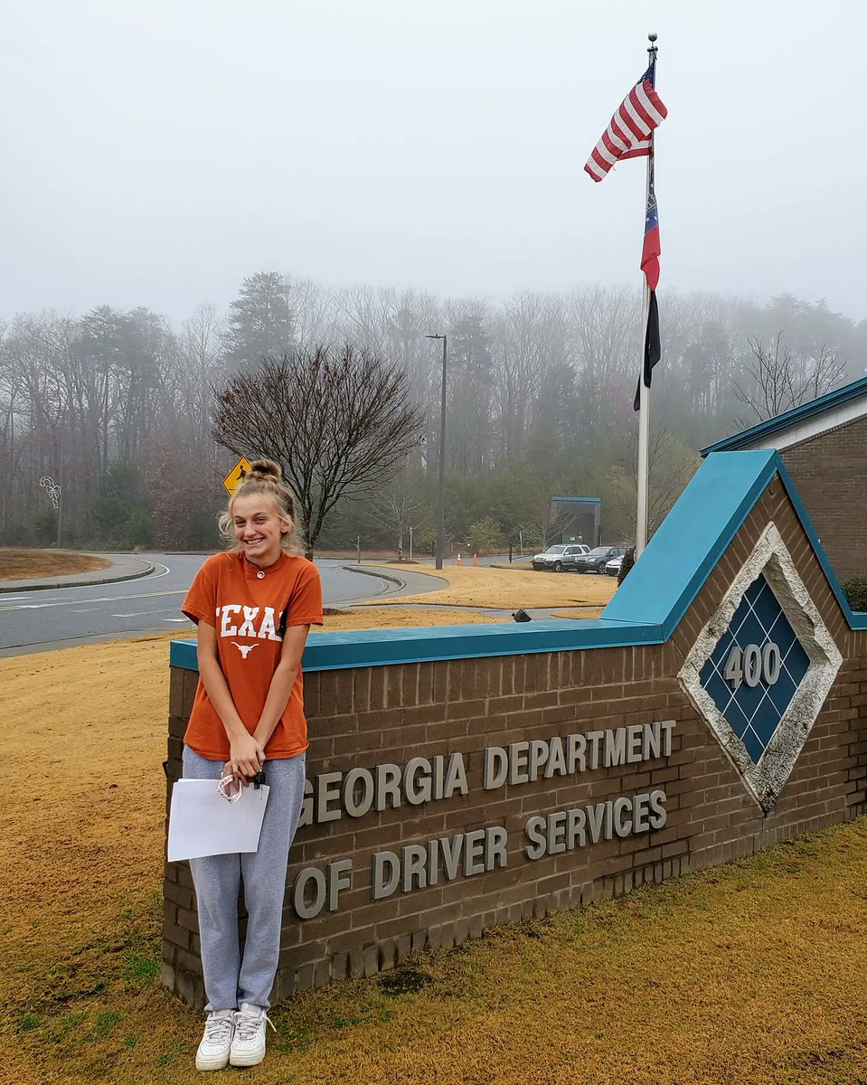 admasters5's tweet photo. Before my Dad passed away, he told me to take some of his money and put into savings to buy the kids their first car....  
Today he would be very happy to see that Lula is officially a licensed driver and driving a car that he bought her...  Thank you Dad!  
She's growing up.... https://t.co/GtEbisD2ot