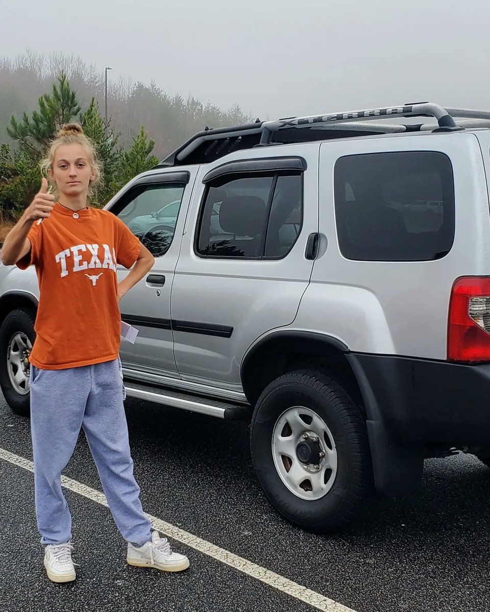 admasters5's tweet photo. Before my Dad passed away, he told me to take some of his money and put into savings to buy the kids their first car....  
Today he would be very happy to see that Lula is officially a licensed driver and driving a car that he bought her...  Thank you Dad!  
She's growing up.... https://t.co/GtEbisD2ot