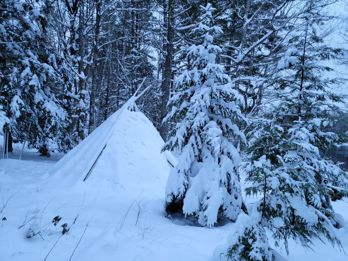 Mel7Labrador's tweet photo. My #winterwonderland2021 here in #kespukwitk. #wikuom #lnu #wildcatriver https://t.co/A5cv5wNW8F