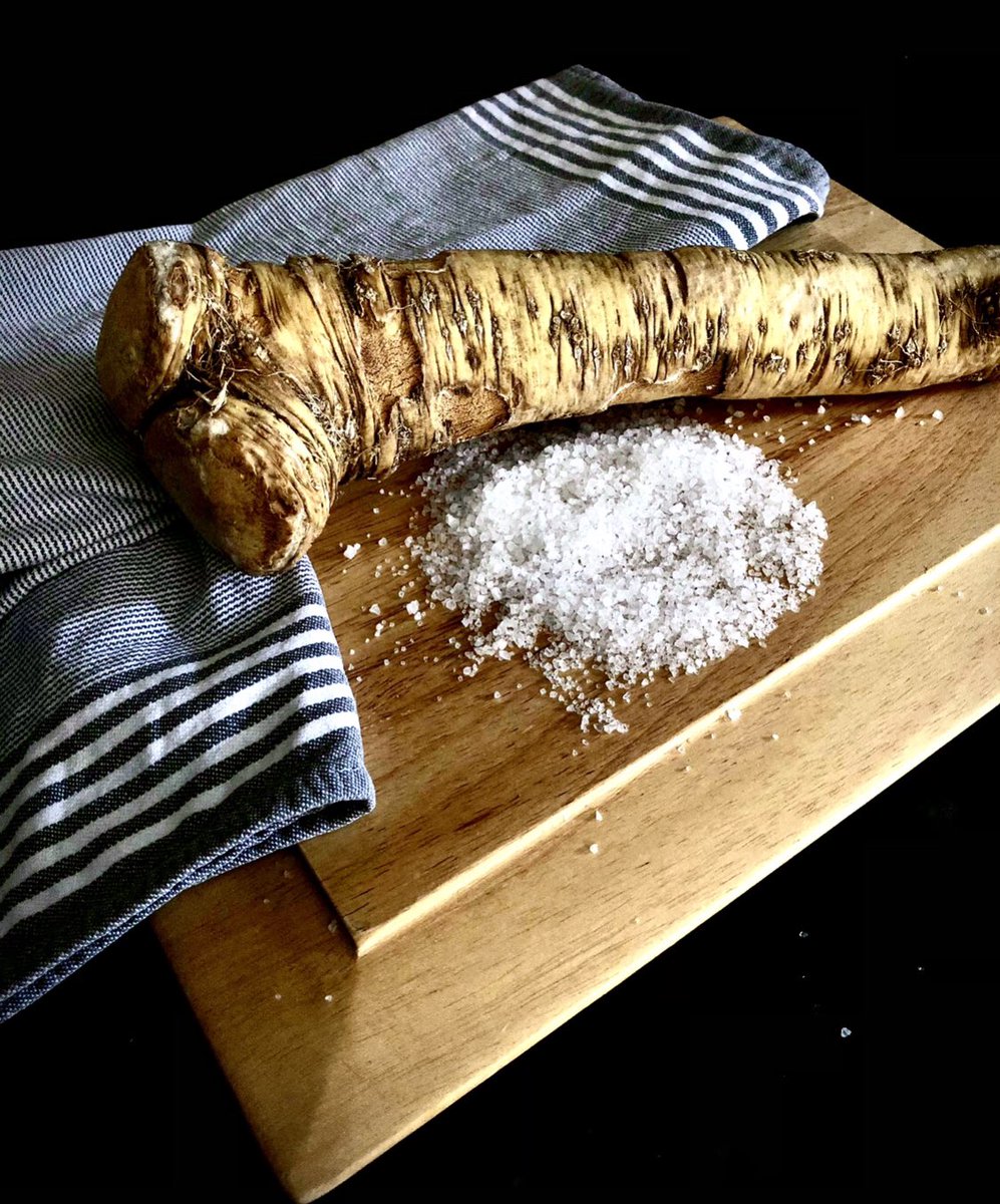 New Horseradish Sea Salt will be available at this Sunday’s <a href="/tauntonmarket/">@Tauntonmarket</a> delicious with your Roast Beef, but my fav is on Roasted Beets - mouthwatering
New Cheeseboard gift box &amp; so many more will also be available too
Perfect Christmas gifts right in my home town 🎁 
#Taunton