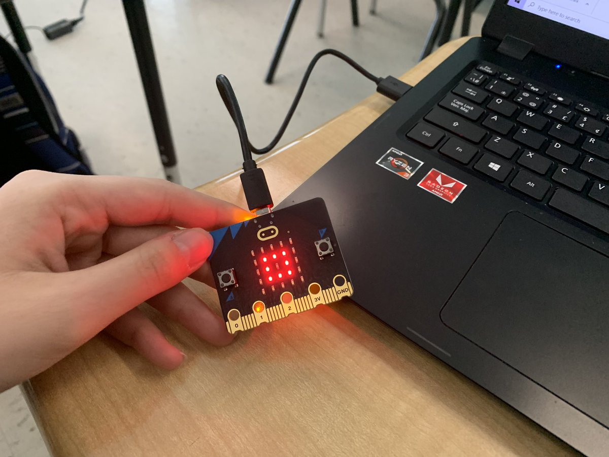 rolat's tweet image. #ocsbcodes #codeweek2021 #ocsbCSEd
@StFXOCSB Ss coding @microbit_edu Toc Tac Toe, heads &amp;amp; tails.