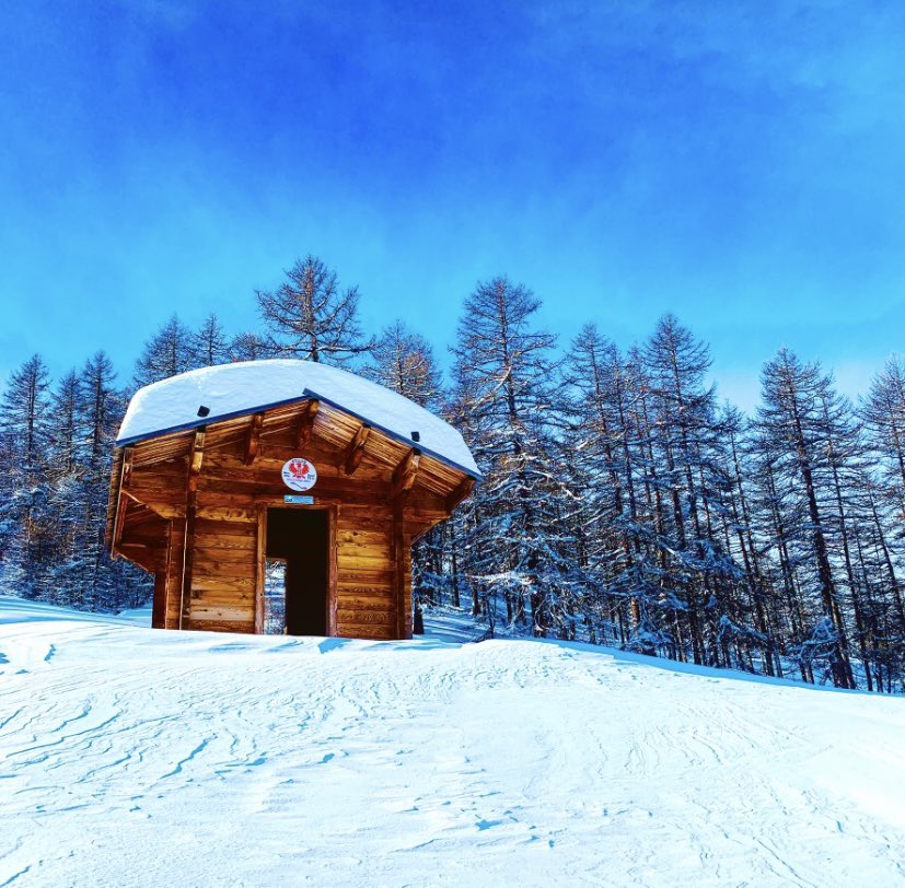 LeromainL's tweet photo. Lancement officiel de la saison ! Avec + de 43% de taux d’occupation estimé pour l’#hiver et de la #neige en quantité, la saison s’annonce prometteuse sous le soleil des #alpesdusud☀️
@VilleBriancon @SerreChe_FR @ArnaudMurgia @FranceMontagnes @esf_officiel @BrecheEric @AlexMaulin https://t.co/hg9OS6dvSf