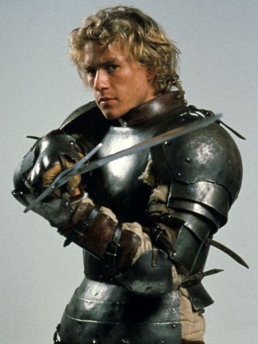 heatharchive's tweet photo. Heath Ledger’s promo shoot for A Knight’s Tale in 2001. https://t.co/R3jwPCTR1Z