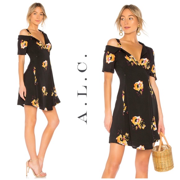 media_dirty's tweet photo. So good I had to share! Check out all the items I'm loving on @Poshmarkapp from @MichelleAdmire5 #poshmark #fashion #style #shopmycloset #katespade #alc: https://t.co/A9GBO5NH8Y https://t.co/xc3cjP4jzZ