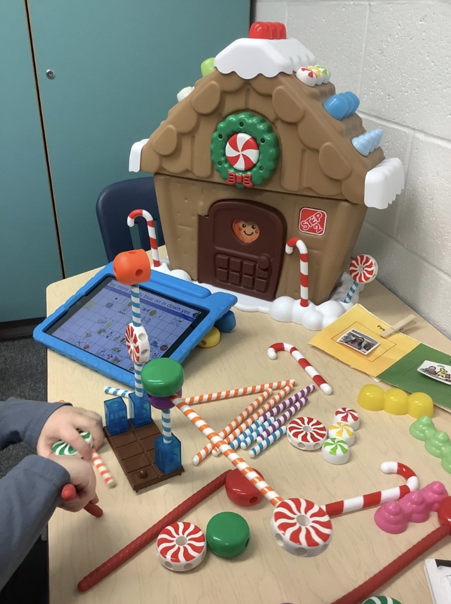 workplayspeech's tweet photo. All things gingerbread this month at @HCSDPreschool! https://t.co/3oXqXD3YqM