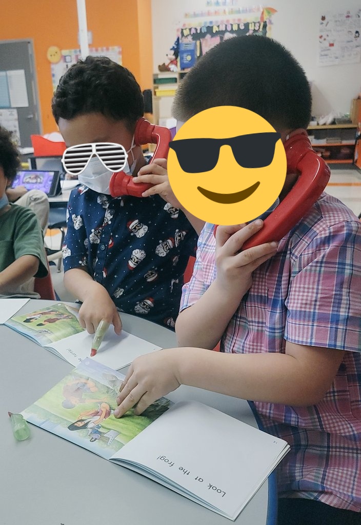 LizethSolis1206's tweet photo. We've been working hard in Kinderland! Targeting 🎯 our TEKS in guided reading and guided math. https://t.co/ZtrrkIcjaA