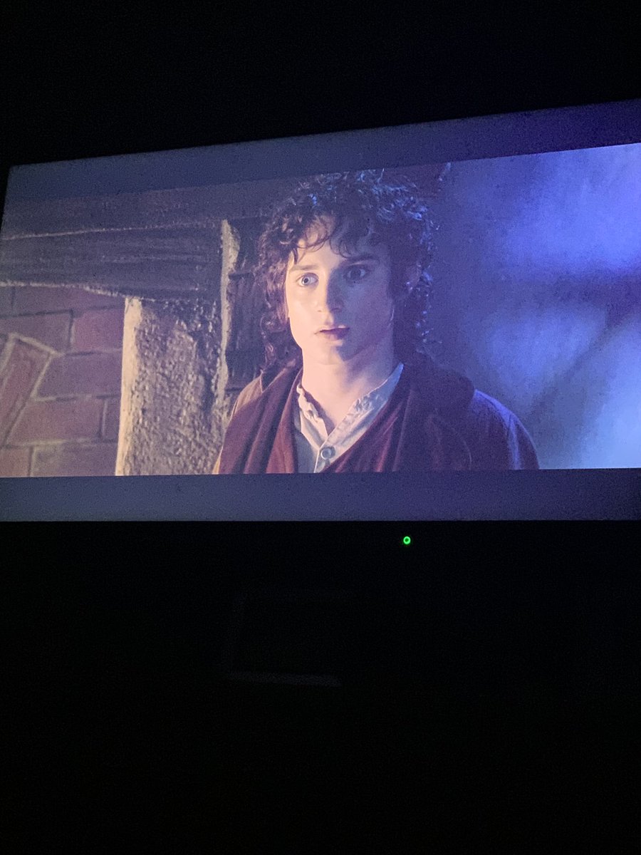 connorpurnell's tweet photo. Happy 20th Anniversary #FellowshipOfTheRing https://t.co/p0z7r2MUD8
