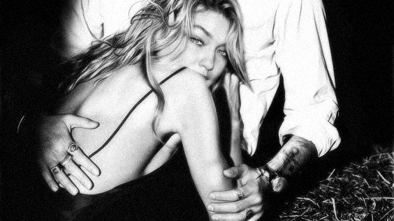 Como fénix; o fogo se extinguira, somente para renascer mais impetuoso. Não existe salvação à doce sentença do amor.