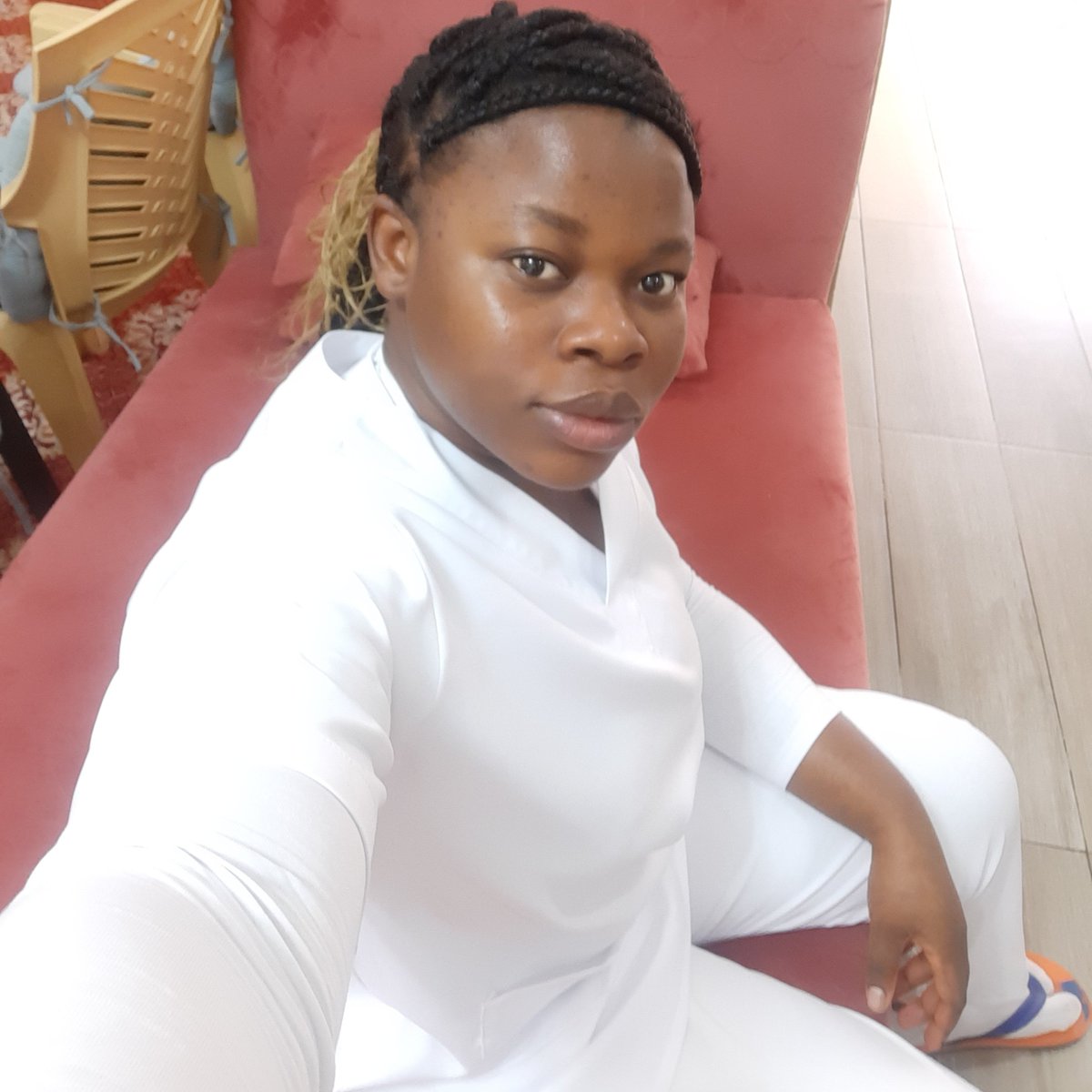 SandraHateka's tweet photo. #NewProfilePic https://t.co/4SKVZ3NPds