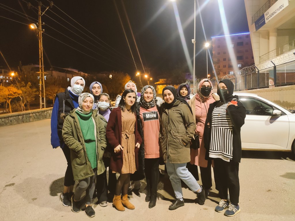 htcdrms_27's tweet photo. #MercidabıkYurdu öğrencilerimiz ile katıldığımız Mevlana Haftası Programından kareler 
#MevlanaHaftası 
#GSBKilis #GSBMercidabıkYurdu https://t.co/k2juOJ6iyd