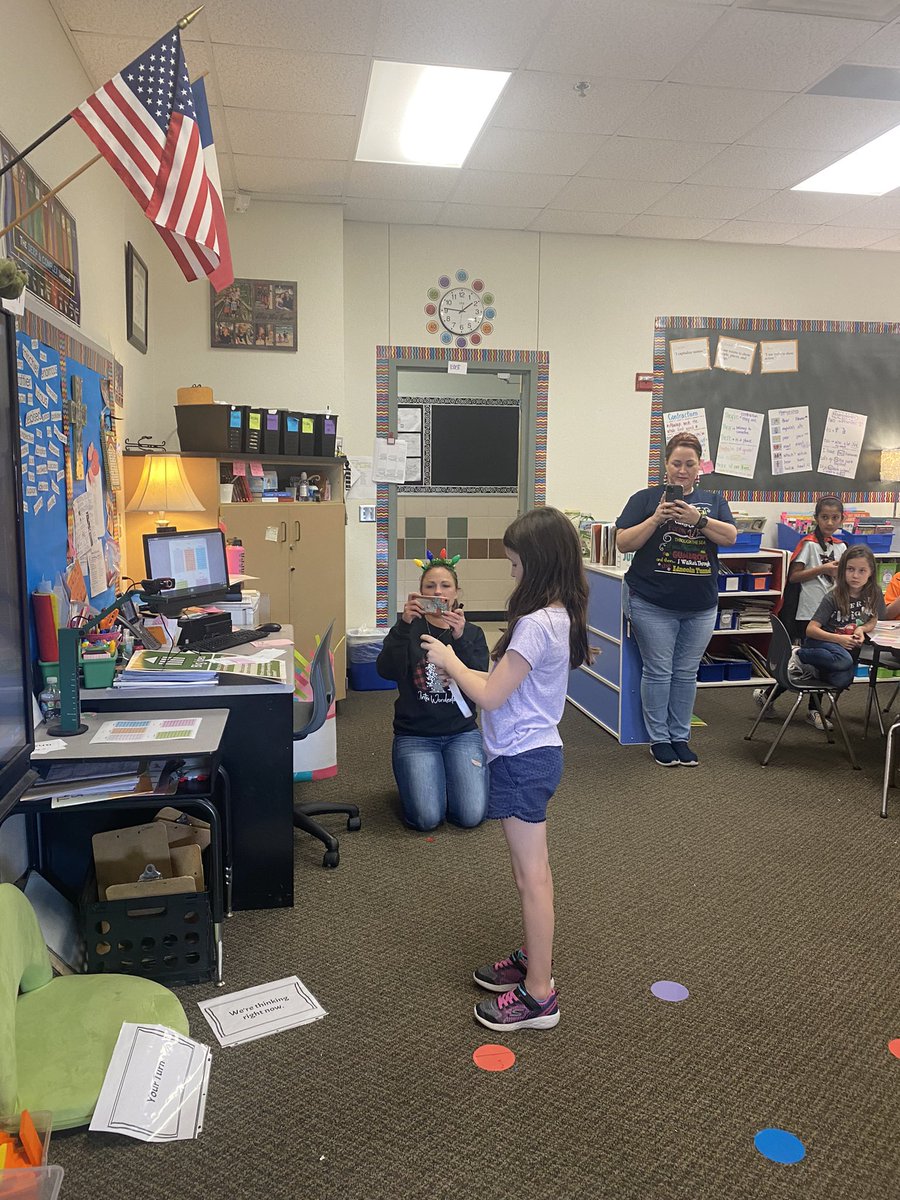 Great Fri.w/a Mystery Number Zoom! Thanks <a href="/MrsBeaty5/">Kristin Beaty</a> &amp; <a href="/Kel_Sanders/">Kelli Sanders</a> ! 3rd gr.EXPO S’s showed what it looked like to take risks &amp; be a scholar w/teaching &amp; facilitating  experience!Mathematicians Rock! #Thank you <a href="/Lauracrocco1/">Willman</a> 2nd graders!  <a href="/dunlevy_mary/">Mary Dunlevy</a> @MrsCritton <a href="/amyharp327/">Amy Harp</a>