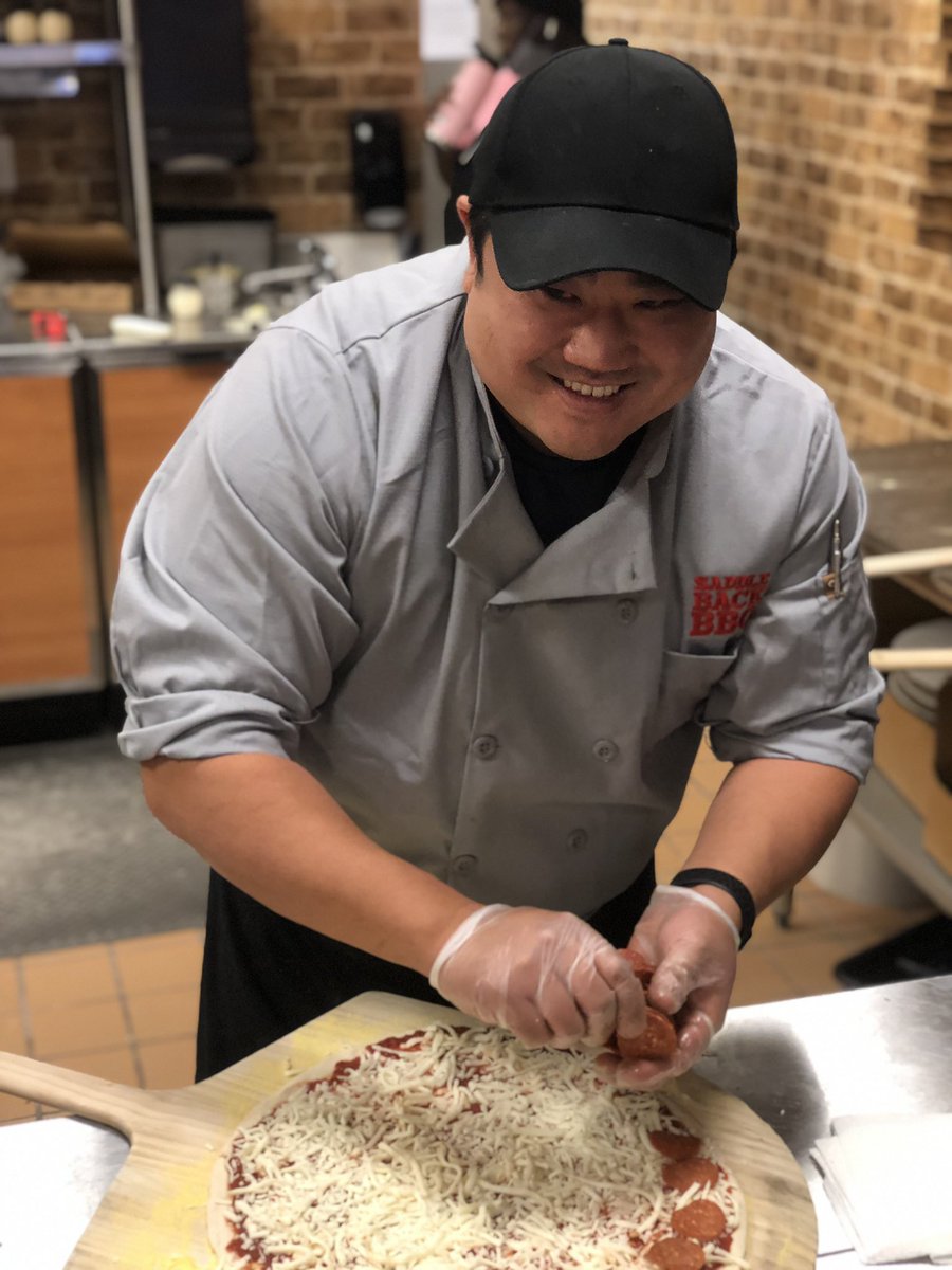 Saddlebackbbq's tweet photo. Saddleback BBQ just purchased Detroit Frankies! 

We will be keeping the same great menu, but changing the name to Slice by Saddleback. 

Our soft opening will be December 28th! https://t.co/td50EfTTdm