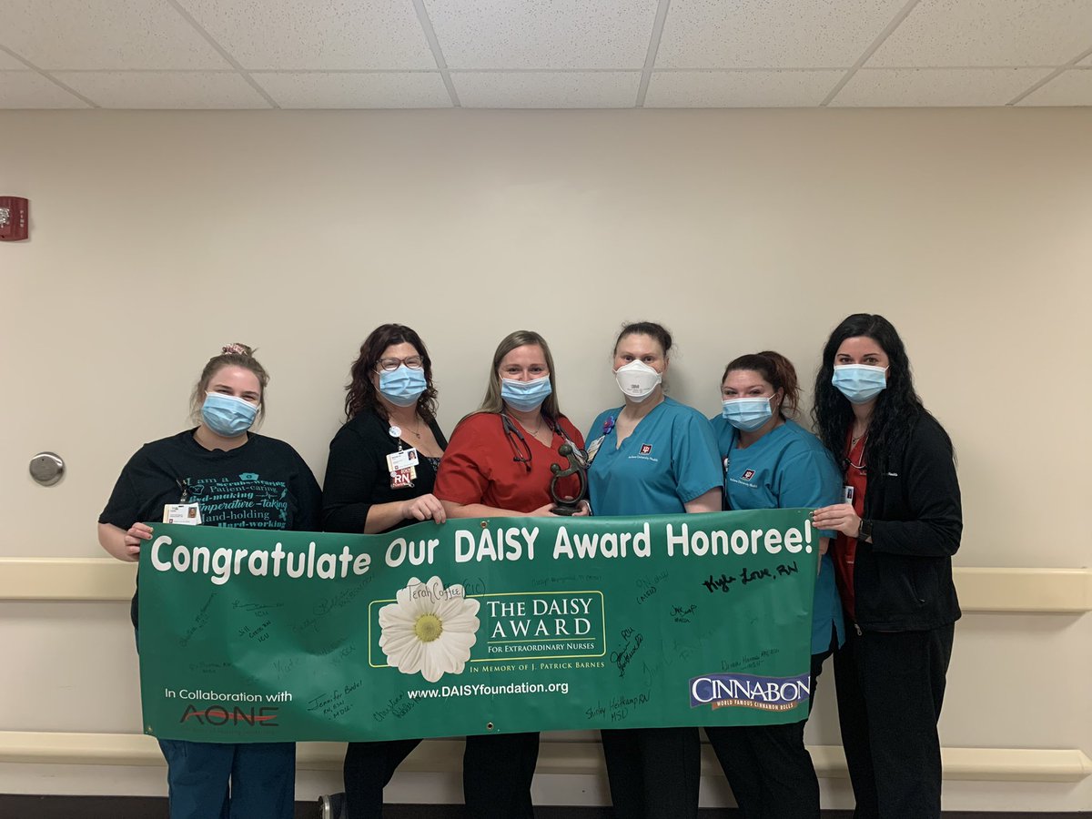 Ccox8Cox's tweet photo. Congrats to Jenna Winters, RN on our oncology unit @IUHealthECR for being our newest Daisy winner! Jenna was nominated by a daughter of a pt who couldn’t say enough about Jenna’s caring attitude! Thanks Jenna! https://t.co/7FyOB0dmwc
