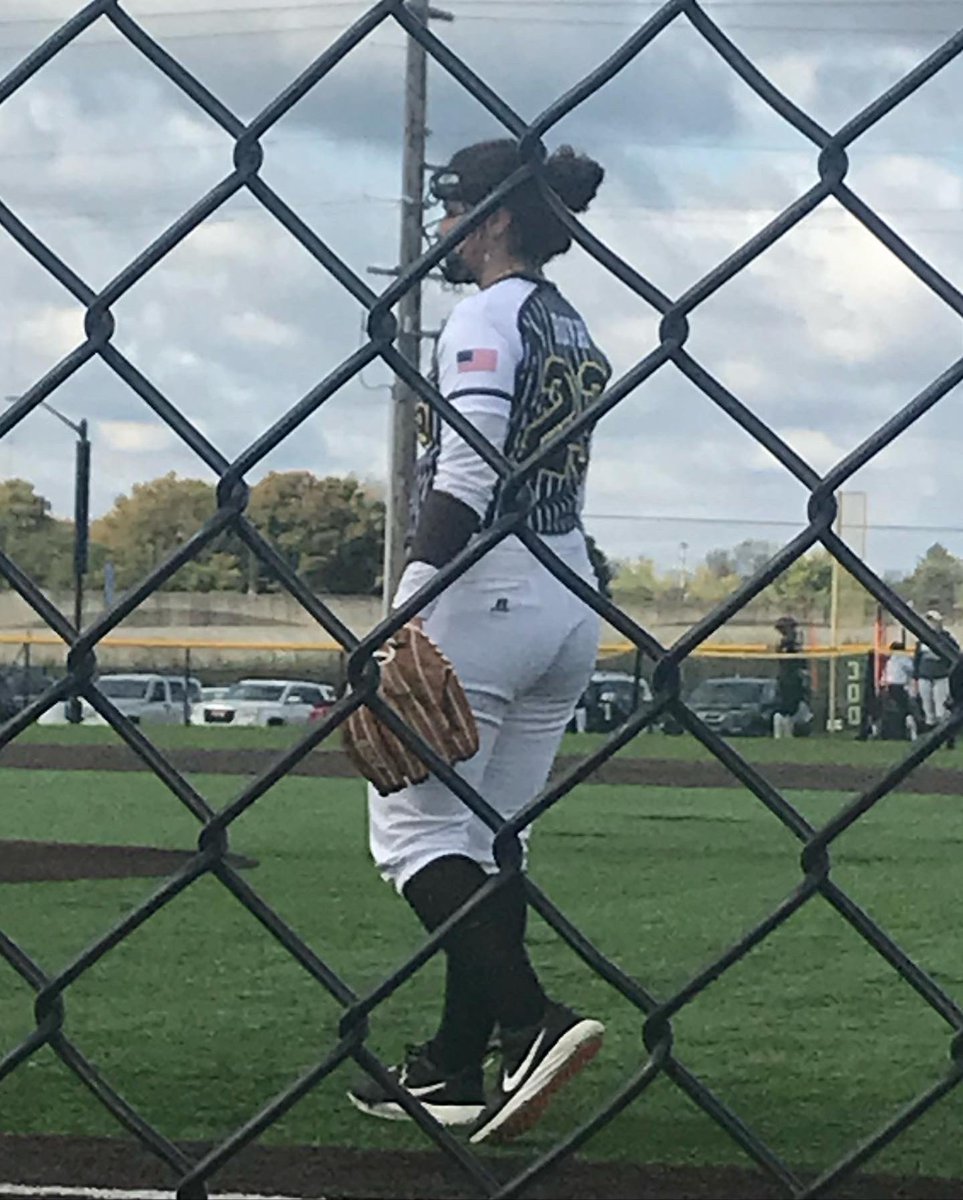 I am EXTREMELY excited to announce my commitment to Bowling Green State University to continue my athletic and academic career. I couldn’t possibly thank my coaches, teammates, best friends, and above anything my family enough for all they have done for me. GO FALCONS!!! 🧡