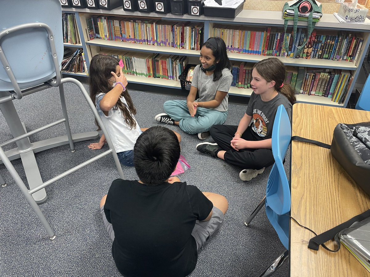Mrs_K_Scrib's tweet photo. Academic vocabulary “heads up” game! A fun way to fit in the tricky STAAR lingo. #staarvocab #collaborative https://t.co/nNLQG8NyJY