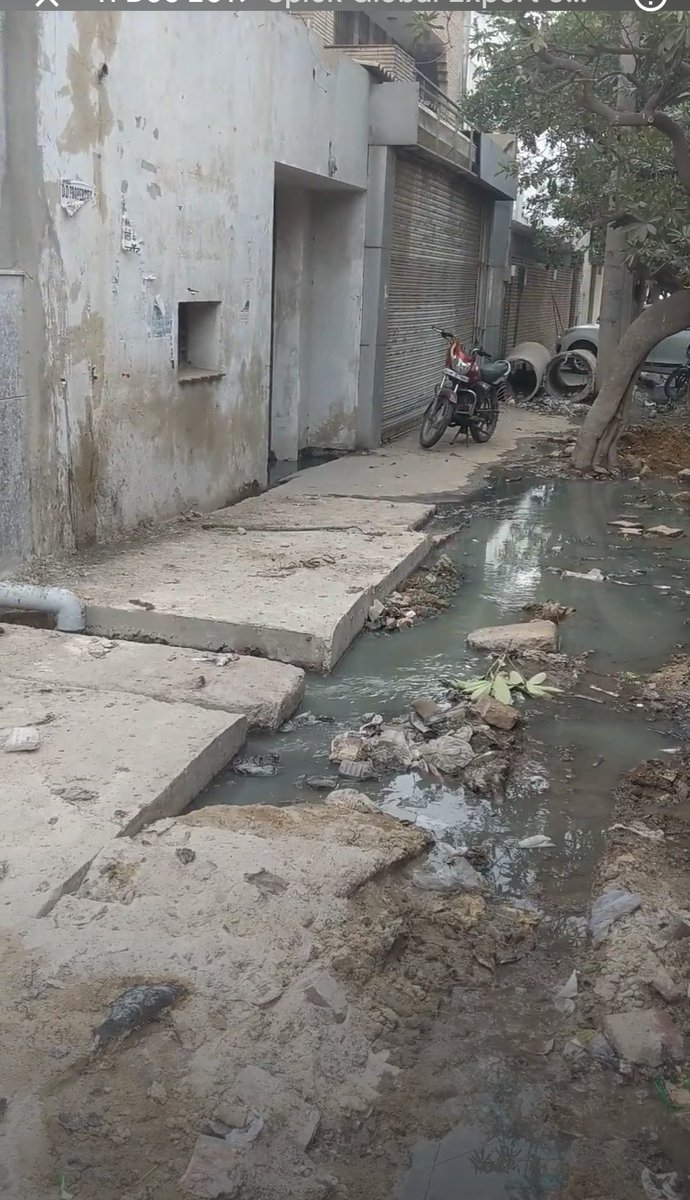 spickglobal's tweet photo. @OfficialSdmc F 16 okhla Industrial  Area 1 over flowing sewer since 2019 ...despite numerous  letters and calls still continue*s ..clean up is not solution, repair @ArvindKejriwal @PMOIndia @SwachhDLAbhiyan https://t.co/YLhLvTtWBd