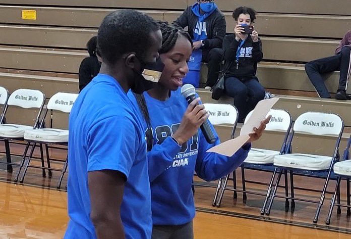 EESmithXCTF1's tweet photo. Congratulations to Senior Holley Johnson @HolleyJ19 for her commitment to @FSUBroncos Giving special thanks to the FSU Track and Field Coaching Staff and administration. We are super proud of you! @910Preps @NCRunners @eesmithhigh @EESHSCounseling @coach_raymond https://t.co/wQnopGEb20