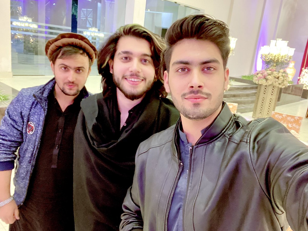 tanzelshadab's tweet photo. #hssamak #47khalifa https://t.co/Li09zu9T3Q