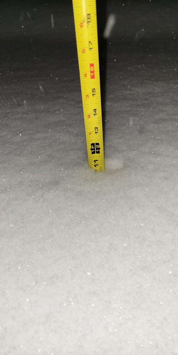 officepool64's tweet photo. @NWSTwinCities @fox9weather at 8:45 PM in Cottage Grove https://t.co/Xq3tW4gJEk