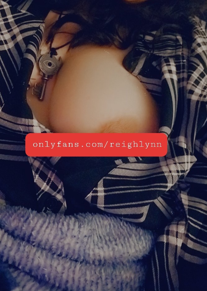 Reighlynn_'s tweet photo. @onlyfansbump 😊 https://t.co/DeiwKjQD65