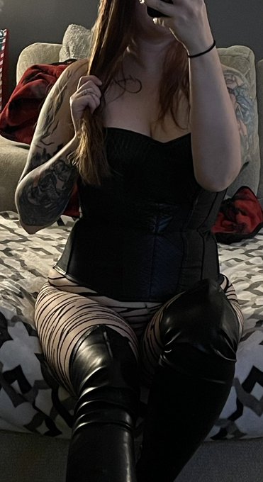 Haven&rsquo;t posted in a minute. #redheadsdoitbetter #redheadsrideitbetter #ass #milf #lingerie #onlyfans<a href="/tag/redheadsdoitbetter"class="tags">#redheadsdoitbetter</a><a href="/tag/lingerie"class="tags"><span>#lingerie</span></a><a href="/tag/sexy"class="tags"><span>#sexy</span></a><a href="/tag/tattoo"class="tags"><span>#tattoo</span></a><a href="/tag/ass"class="tags"><span>#ass</span></a><a href="/tag/horny"class="tags"><span>#horny</span></a><a href="/tag/milf"class="tags"><span>#milf</span></a><a href="/tag/onlyfans"class="tags"><span>#onlyfans</span></a>