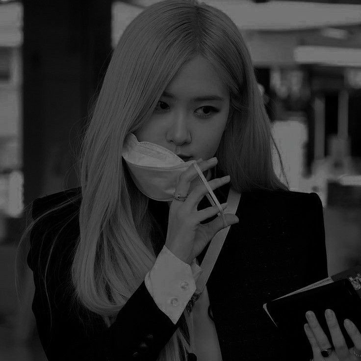 Mau vote thôi mọi người ơi, còn hôm nay nữa thôi, không còn nhiều thời gian đâu.

#MAMAVOTE #rosé