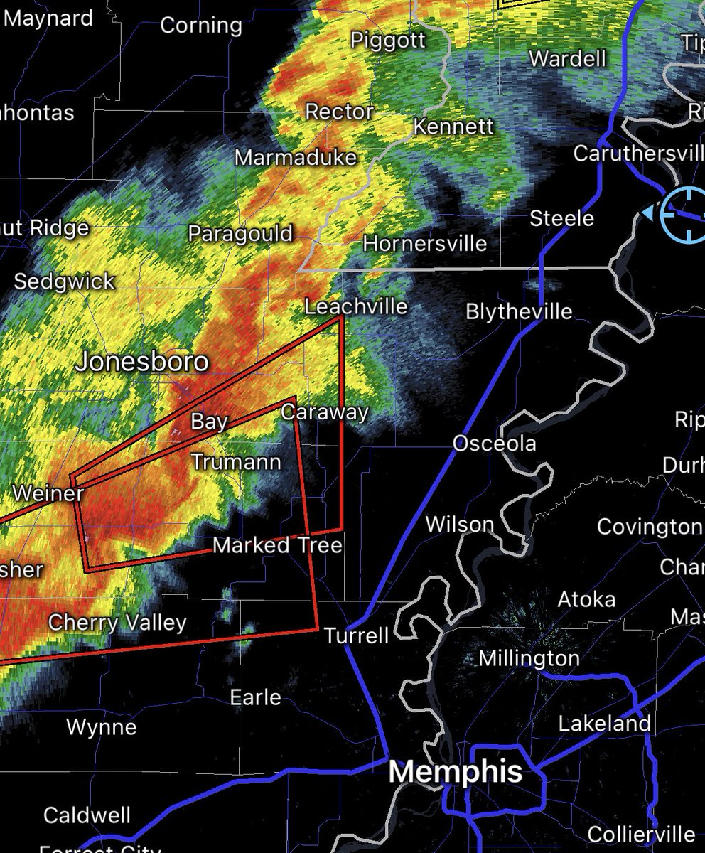 ReedTimmerUSA's tweet photo. Pivoting west to intercept two new tornado warned supercells in northeast AR each with big problems. Moving in to deploy Gravitron sensors @ChasinSpin @VinceWaelti https://t.co/rsoO53rHUa