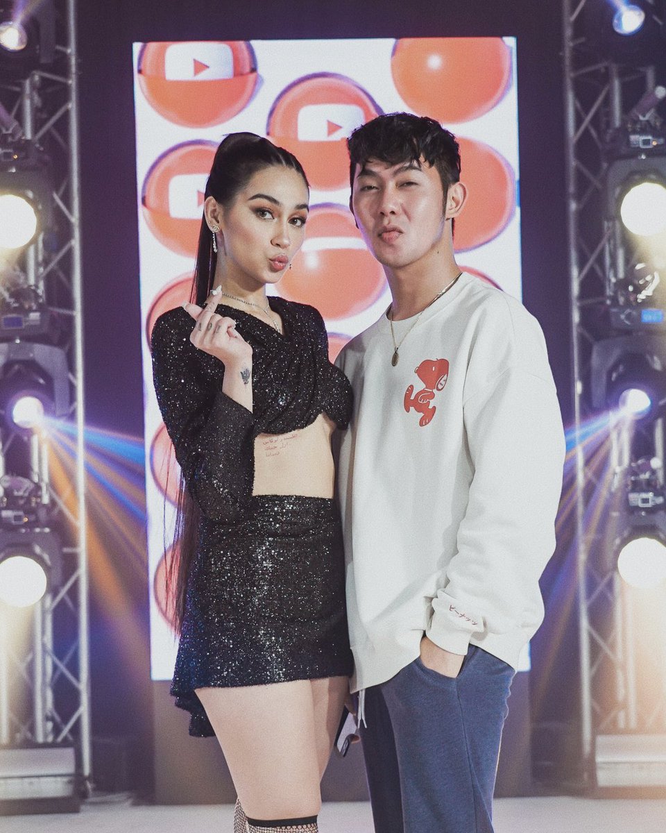 lantisespiritu's tweet photo. happy birthday to one of the amazing women in the world! you have the purest and kindest heart. you are one of the strong and brave women i know. keep inspiring a lot of people and do what you always love, i love you. 🤍✨ @ZeinabHarake11 #HappyZebbyDay https://t.co/GnuqK5KfhC