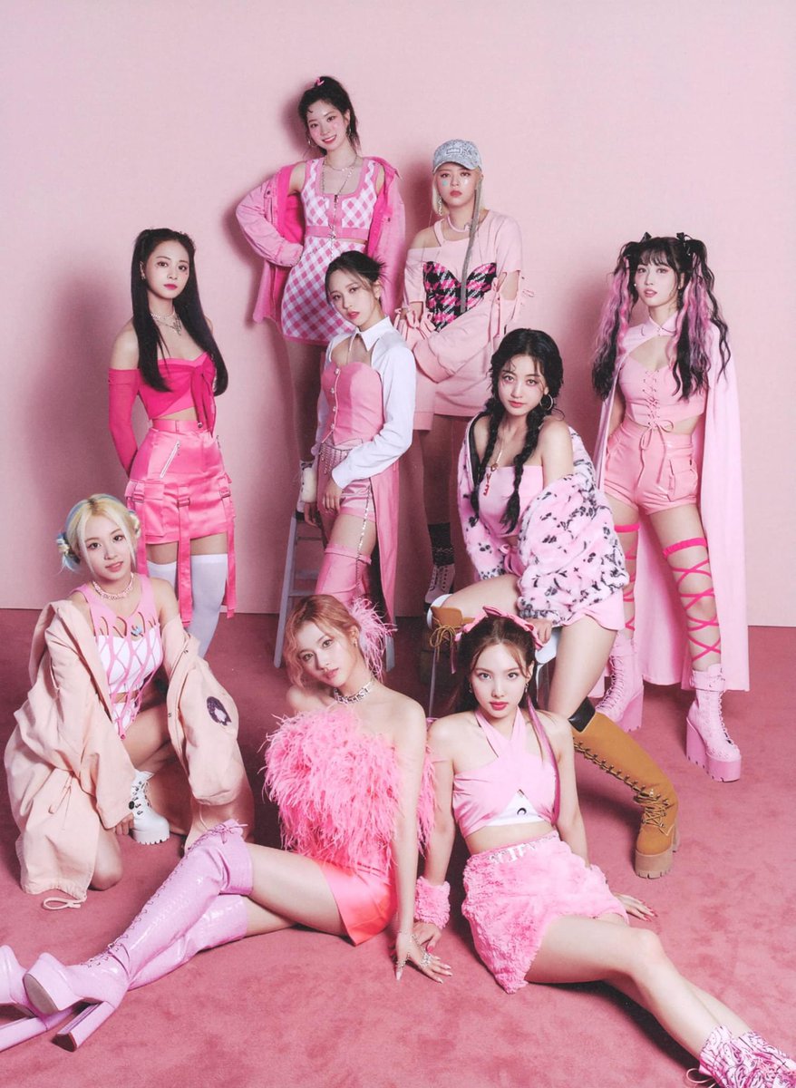 Twice_siu's tweet photo. [DAY 17]
I vote for #MAMAVOTE #twice https://t.co/AychnsnItM