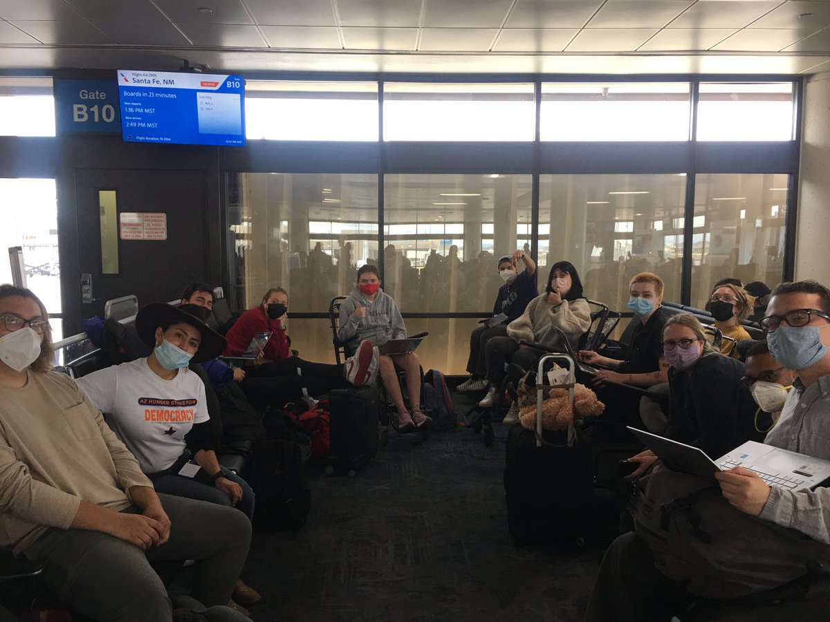 AZ4Democracy's tweet image. on our way to DC to make sure that @POTUS prioritizes passing the #FreedomToVoteAct by the end of the year!

#ProtectDemocracyPOTUS