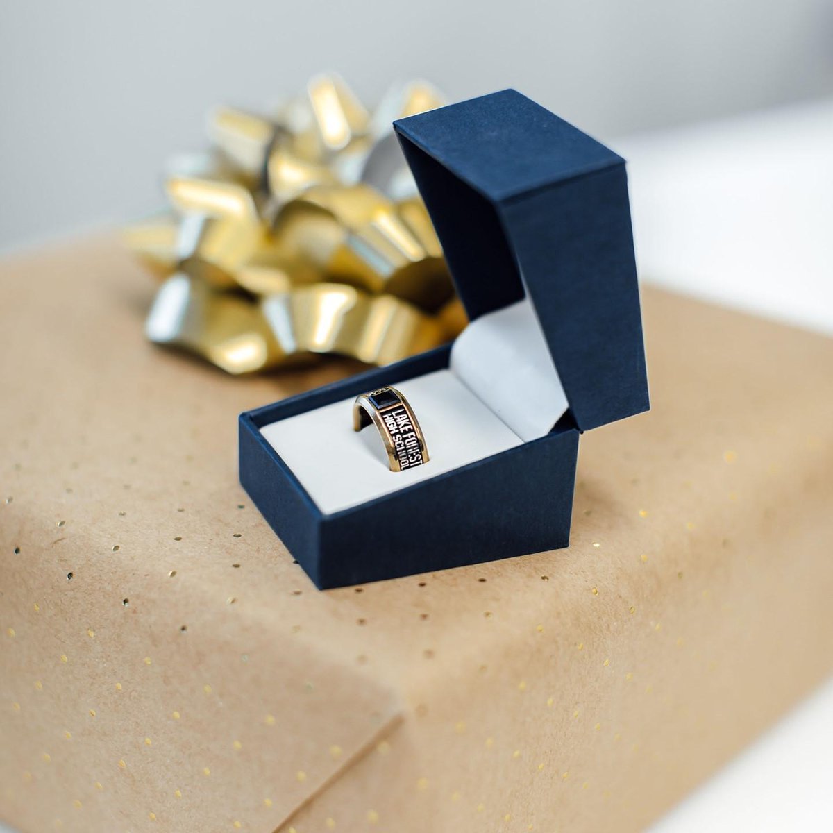 Jostens's tweet photo. Tis the season of gifting ❄️ Give the 🎁 of customized class jewelry today 💍 > https://t.co/Yd1URfE3Gt https://t.co/xw5JSJROoh