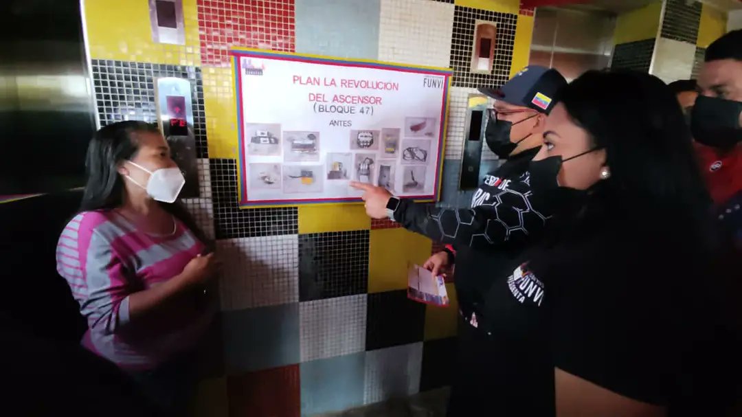 GDCFUNVl's tweet photo. #Hoy Se dio a cabo en la parroquia 23 de enero el "Plan La Revolución Del Ascensor"👷 siendo atendidas a 1500 familias del el sector  Mirador Bloque 45-46-47 Cumpliendo Instrucciones  De Nuestro Jefe de Gobierno @nahumpsuv Y Nuestra Presidenta del #FUNVi  Naimar Mota. https://t.co/2aZgxIFoN9