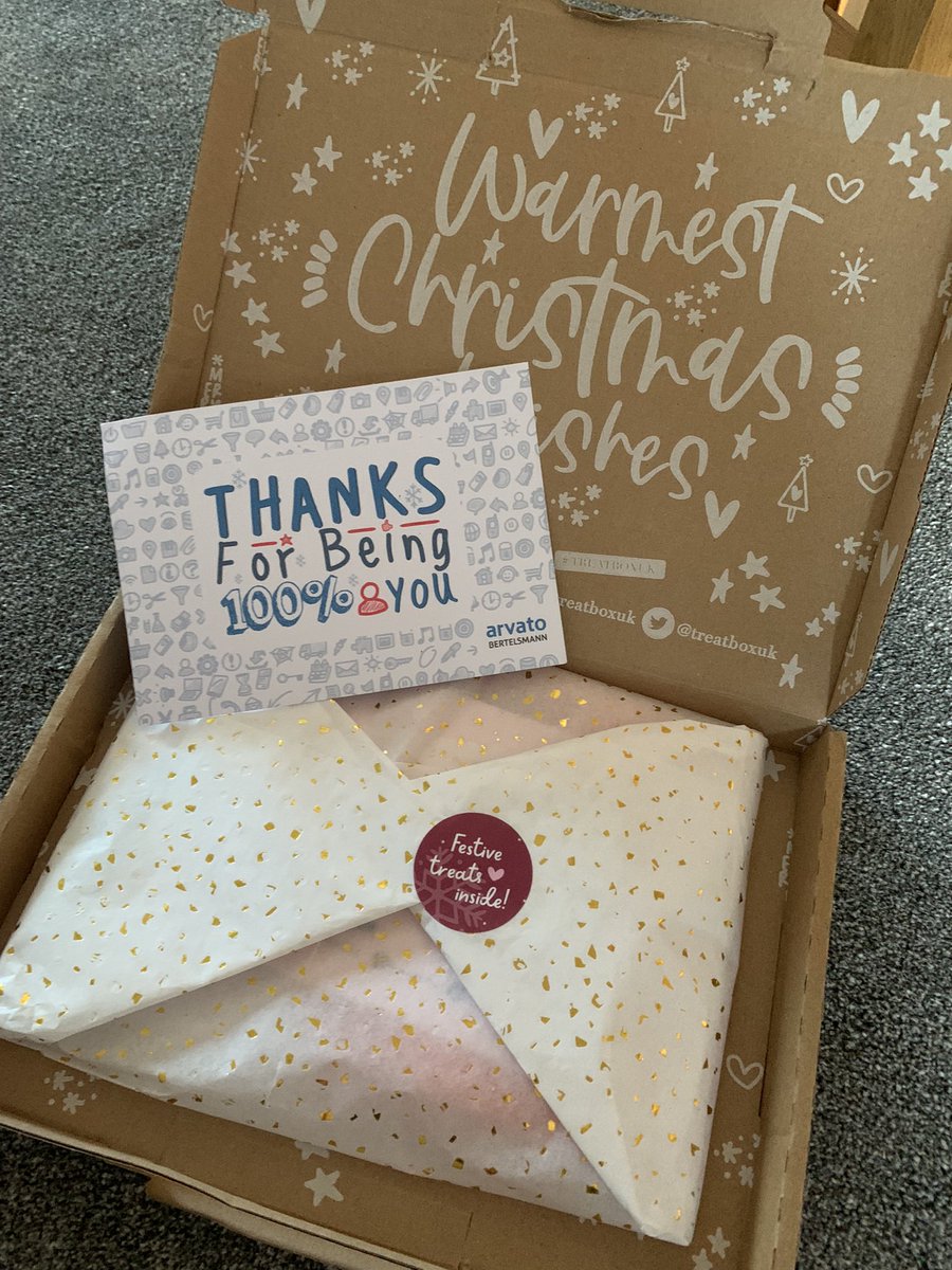 pwg309's tweet photo. Nice @TreatBoxuk from @arvatoUK delivered today! #ArvatoLife #GreatCard ππ» https://t.co/xDcEN7TOr3